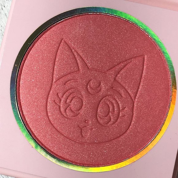 ColourPop x Sailor Moon Pressed Powder Blush in Shade Cat's Eye - Picture 4 of 7